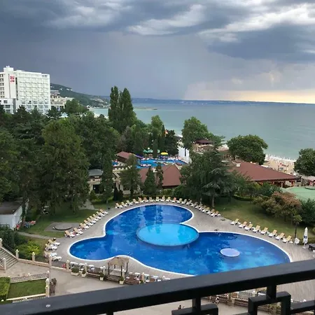 Luxury Zlatna Kotva 아파트 *